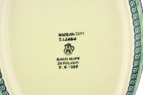 Oval Baker with Handles 13"