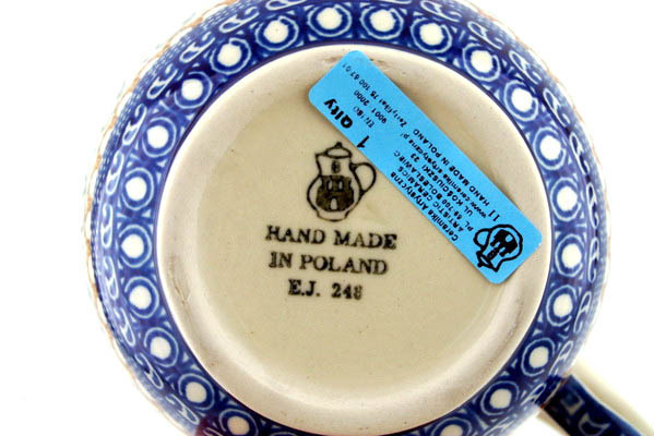 Bowl with Loop-Handle 6"