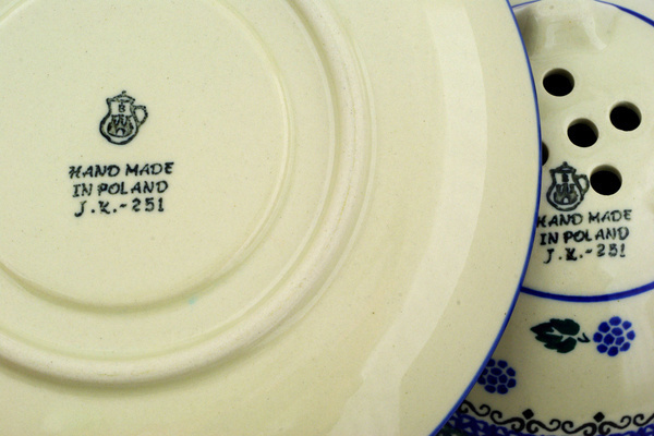 Colander with Plate 8"