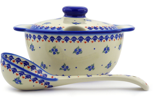 Tureen with Ladle 101 oz