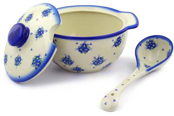 Tureen with Ladle 101 oz
