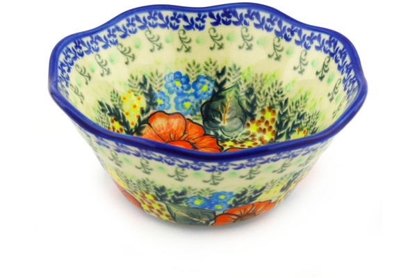 Scalloped Fluted Bowl 7"