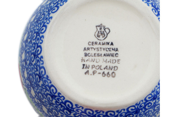 Bowl with Loop-Handle 6"