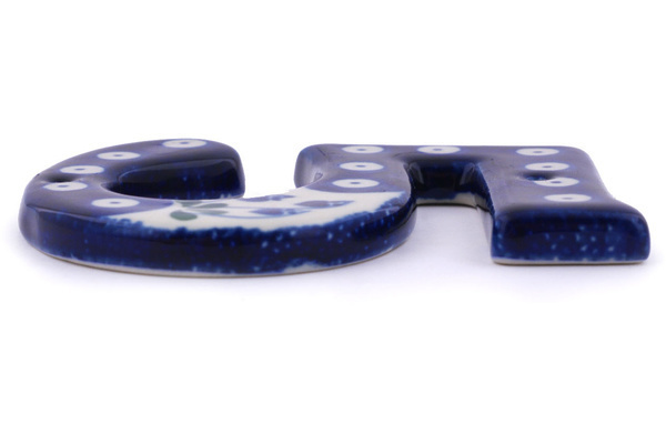 House Number FIVE (Five)