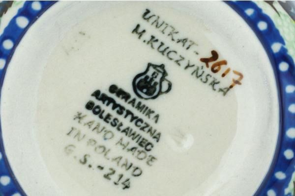 Bowl with Loop-Handle 6"