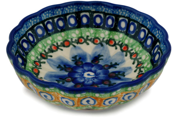 Scalloped Fluted Bowl 5"