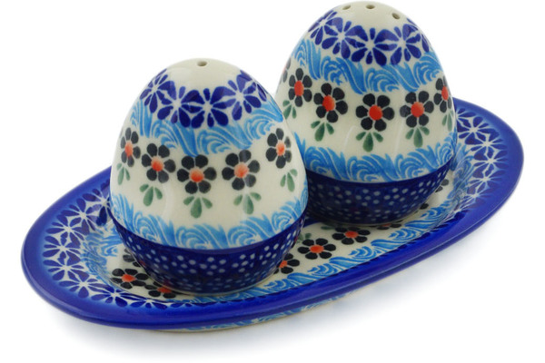 Salt and Pepper Set