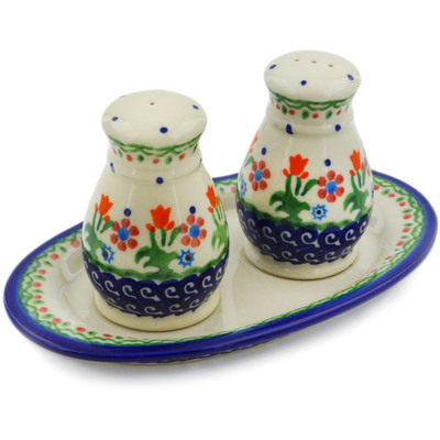 3-Piece Salt and Pepper Set with Tray