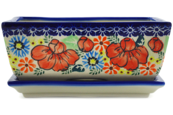 Planter with the tray