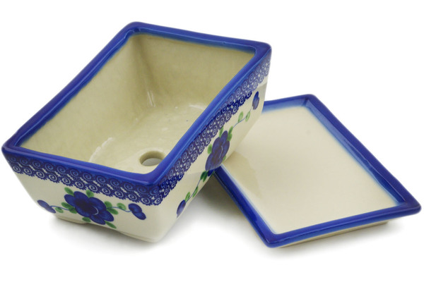 Planter with the tray