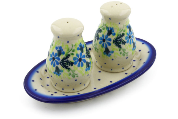 3-Piece Salt and Pepper Set with Tray