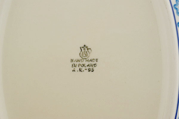 Oval Baker with Handles 15"