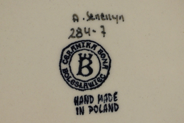 Mixing bowl, serving bowl