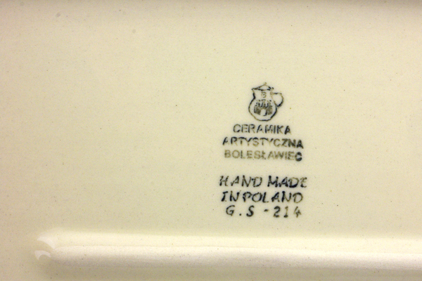 Rectangular Baker with Grip Lip