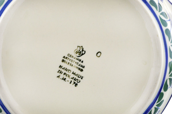 Round Baker with Handles 9"