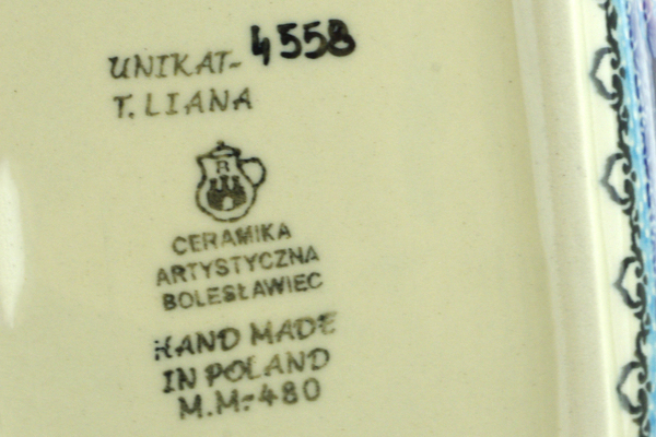 Oval Baker with Handles 8"