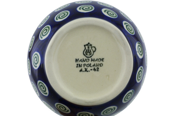 Bowl with Loop-Handle 6"