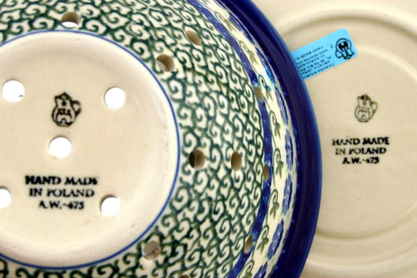 Colander with Plate 8"