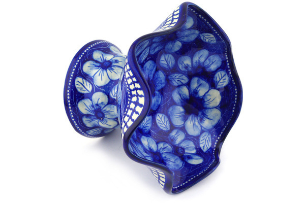 Bowl with Pedestal 7"