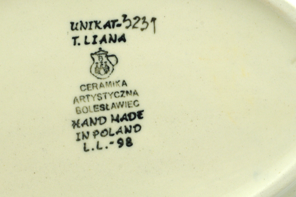 Oval Baker with Handles 9"