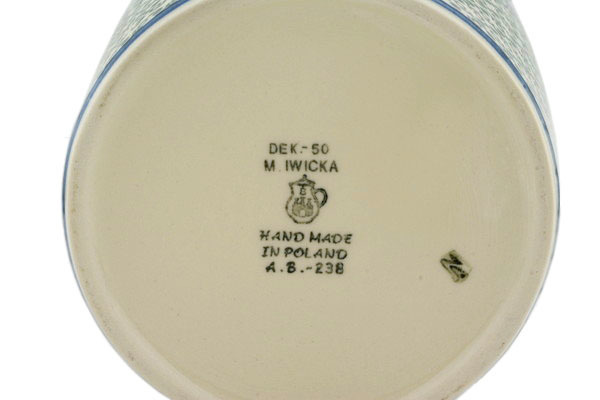 Jar with Lid and Handles 9"