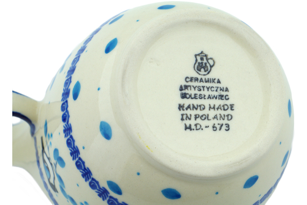 Bowl with Loop-Handle 6"