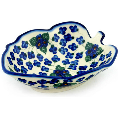 Leaf Shaped Bowl 7"
