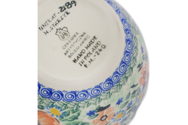 Bowl with Loop-Handle 6"