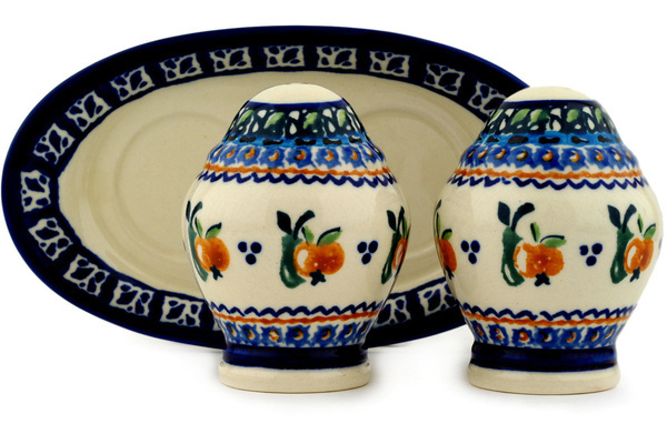 Salt and Pepper Set 7"