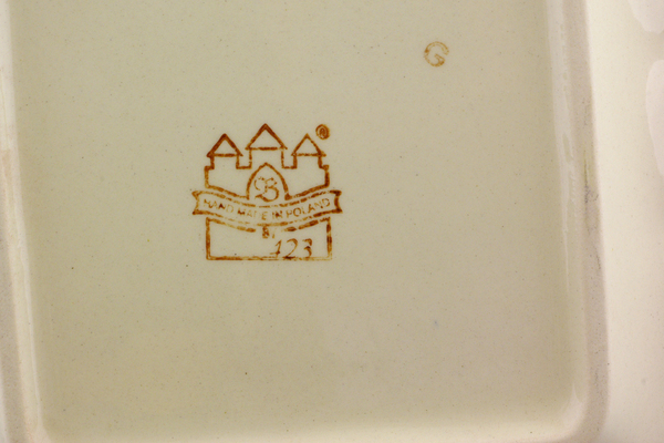 Scalloped Platter 6"