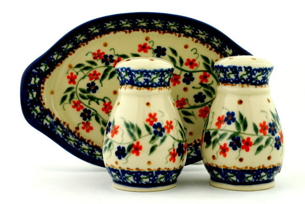 Salt and Pepper Set 6"