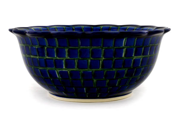 Scalloped Bowl 8"