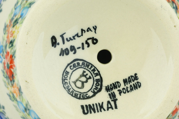 Bowl with Pedestal 7"