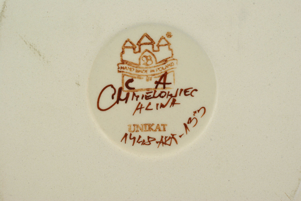 Oval Baker with Handles 14"