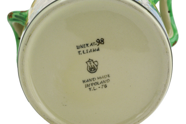 Jar with Lid and Handles 9"