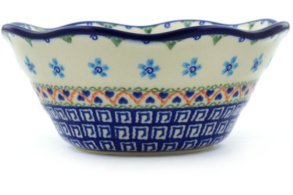 Scalloped Fluted Bowl 7"