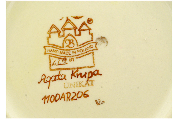 Jar with Lid and Handles 8"