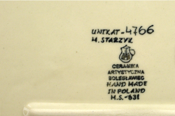 Baker with Cover 14"