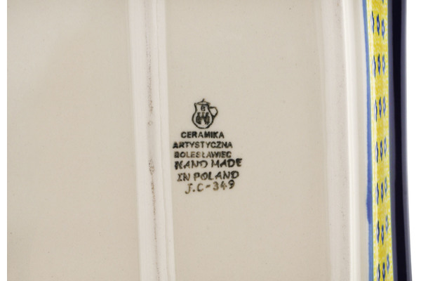 Rectangular Baker with Grip Lip