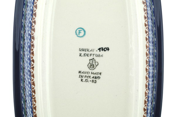 Oval Baker with Handles 14"