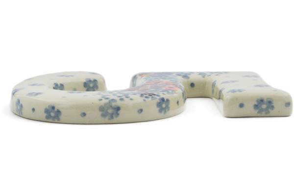 House Number FIVE (Five)