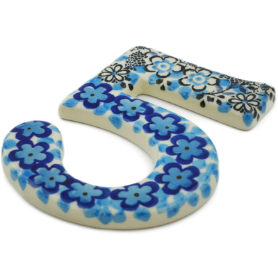 House Number FIVE (Five)