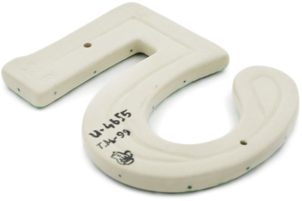 House Number FIVE (Five)