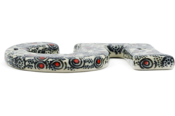 House Number FIVE (Five)