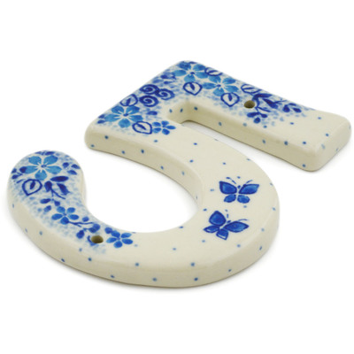 House Number FIVE (Five)