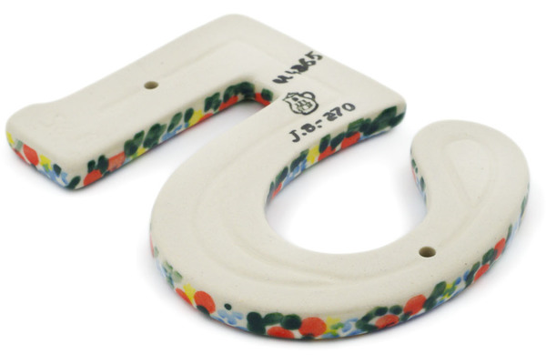 House Number FIVE (Five)