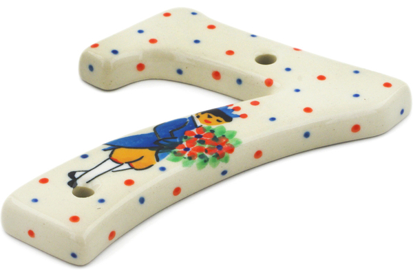 House Number SEVEN (7)