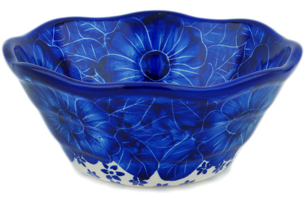 Scalloped Fluted Bowl 7"