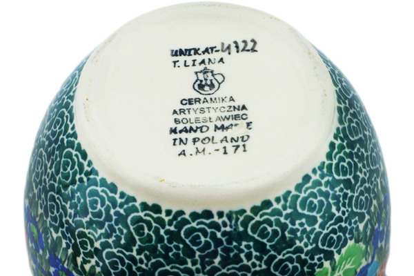 Bowl with Loop-Handle 6"