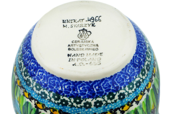 Bowl with Loop-Handle 6"